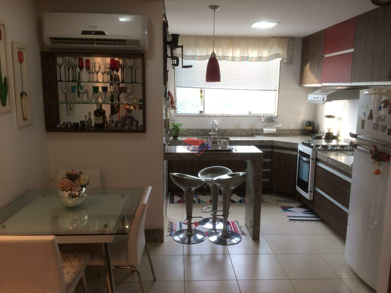 Apartamento à venda com 2 quartos, 78m² - Foto 11